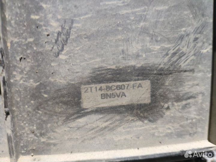 Вентилятор радиатора Ford Transit connect 1.8 tdci