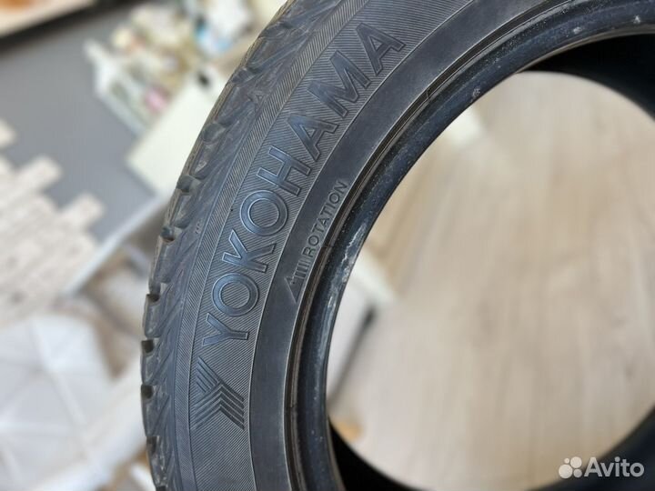 Yokohama Ice Guard Stud IG55 215/55 R17
