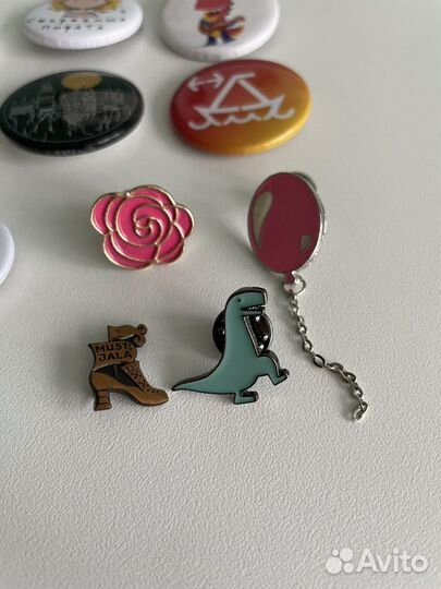 Значки разные