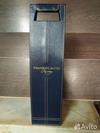 Кожаный кейс от водки 