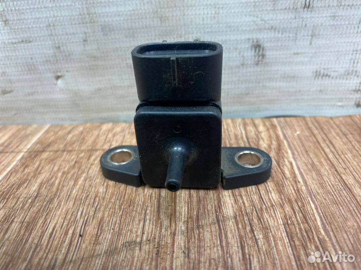 Вакуумный клапан Toyota Crown S170 (1999—2007)