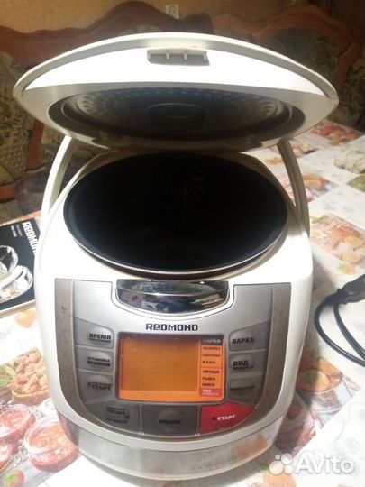 Мультиварка Redmond