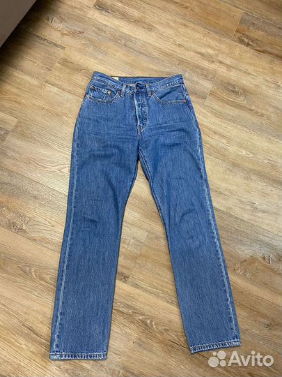 Джинсы Levi’s