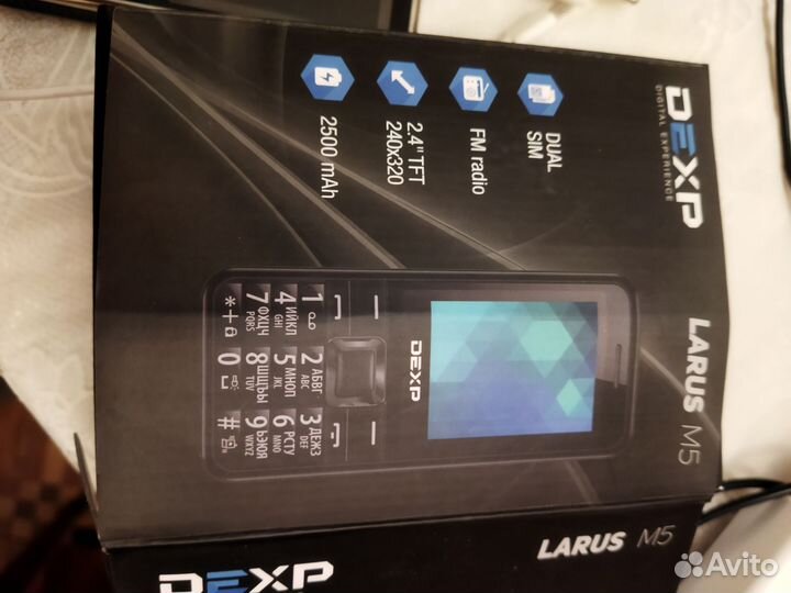 DEXP Larus M5