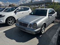 Mercedes-Benz E-класс 2.0 AT, 1998, 350 000 км, с пробегом, цена 549 000 руб.