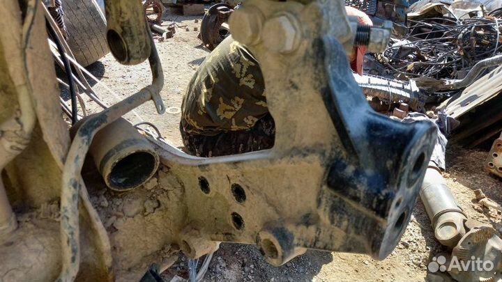 Кронштейн бампера левый Scania 6-Serie G500 2021