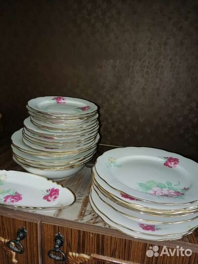 Набор столовой посуды фарфор