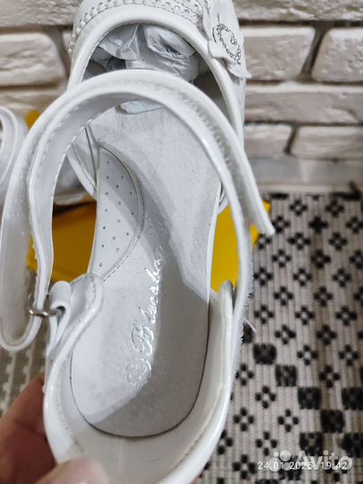 Туфли для девочки