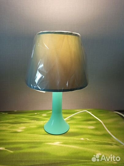 Лампа настольная