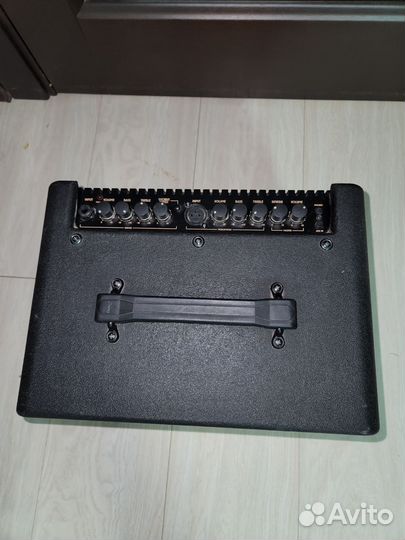 Ибанез трубадур акустический комбо