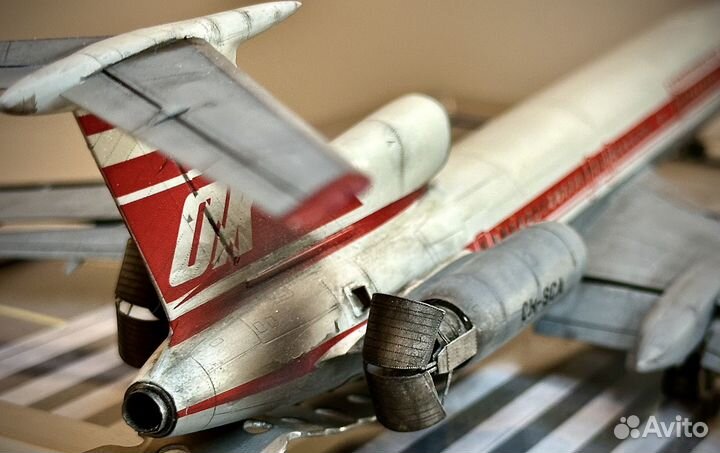 Модель ту 154 CSA 1/144