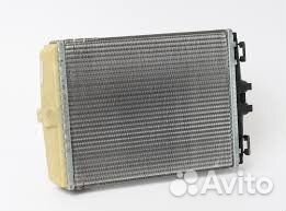 Радиатор обогрева W212 W204 5015N8-1