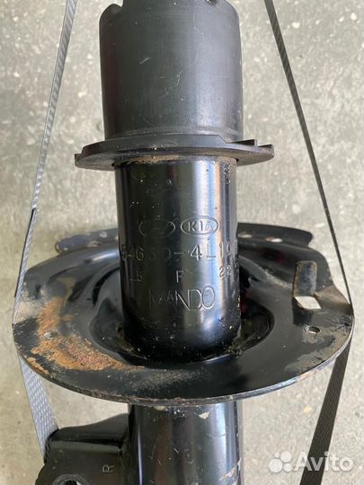 Стойка амортизатора hyundai Caution правая