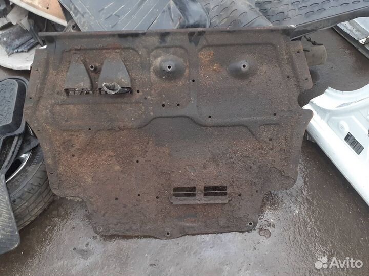 Защита двигателя Volkswagen Passat B6