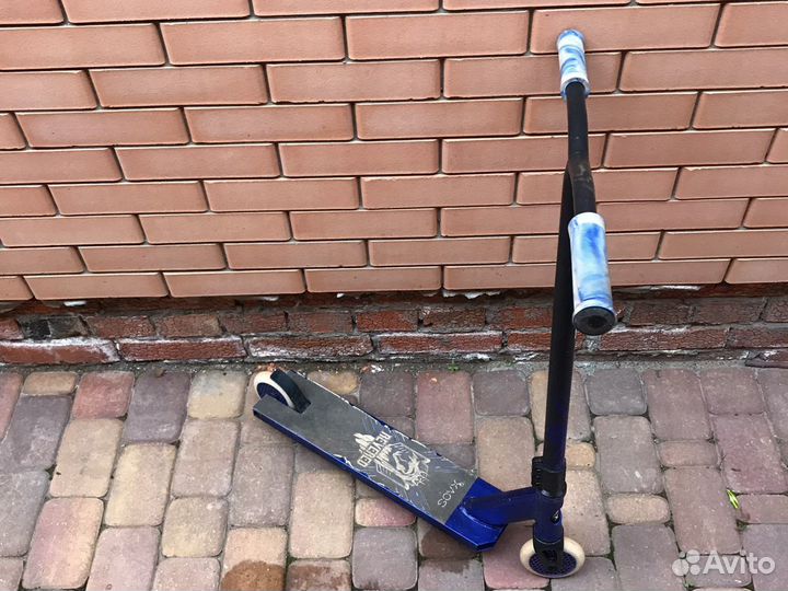 Трюковой самокат Xaos Revered, синий / черный