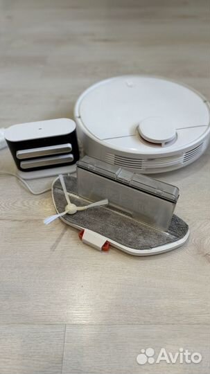 Робот-пылесос Xiaomi Mi Robot Vacuum-Mop P