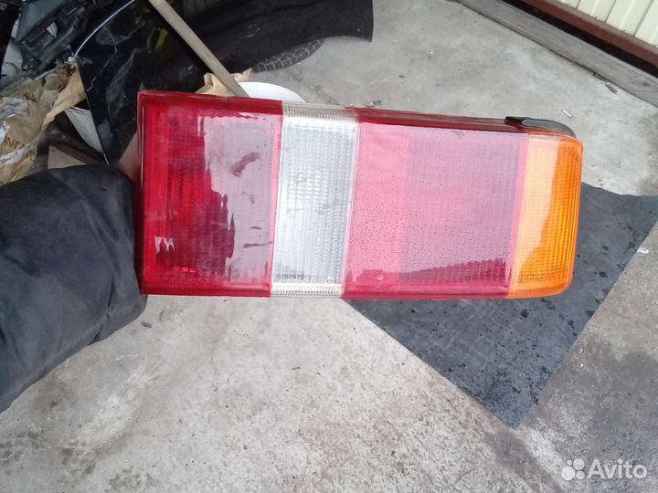 Форд сиера фонарь