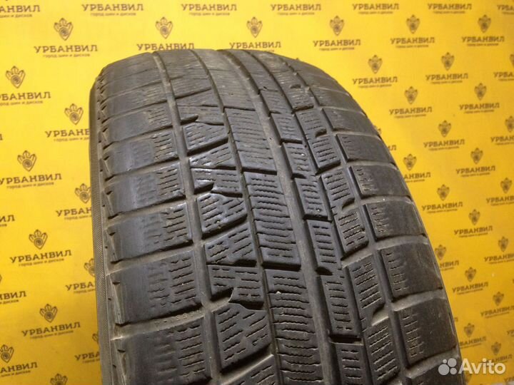 Yokohama Ice Guard IG50+ 215/50 R17
