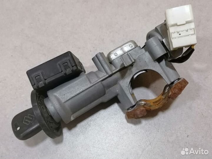 Замок зажигания Suzuki Swift