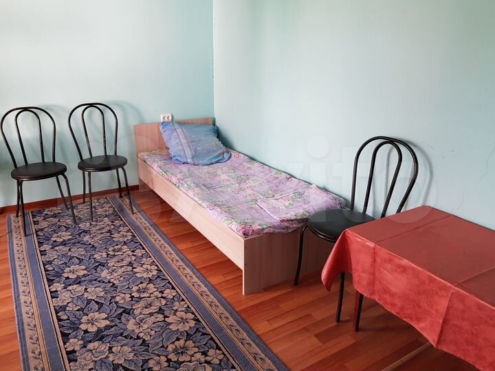 Комната 16 м² в 3-к., 1/2 эт.
