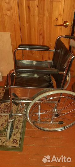 Коляска инвалидная