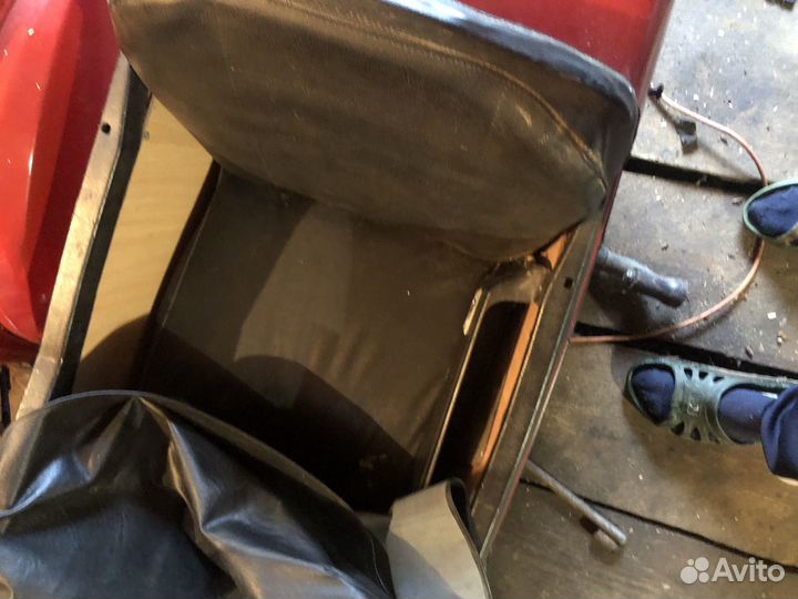 Коляска на мотоцикл иж смотрите описание