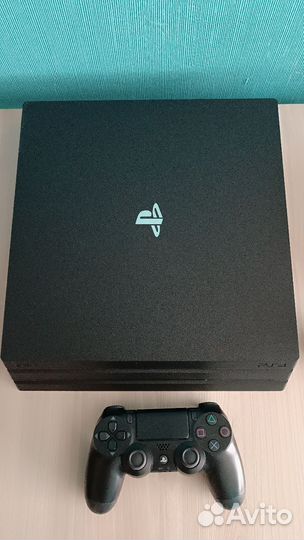 Sony PS4 Pro ревизия 7208