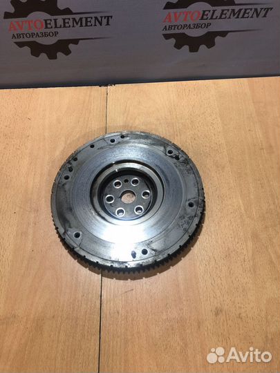 Маховик Nissan Note