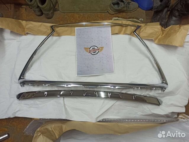 Молдинг решетки радиатора Lexus NX 2017-2022