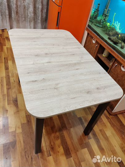 Стол кухонный раздвижной