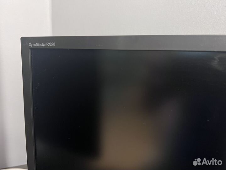 Монитор samsung f2380 и dell u2312hm