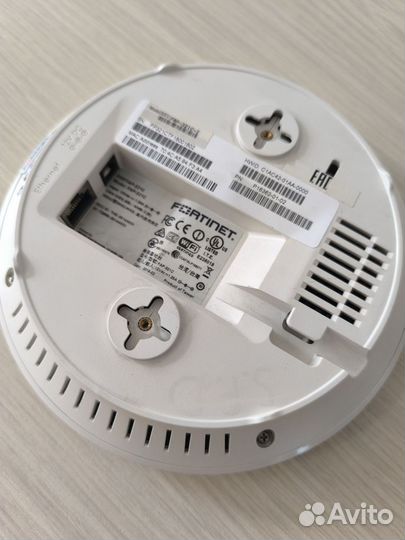 Точка доступа FortiAp 321C