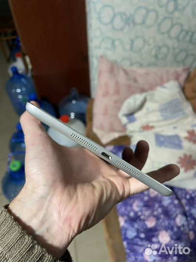 iPad mini 32gb Sim+Wi-Fi(читаем описание)