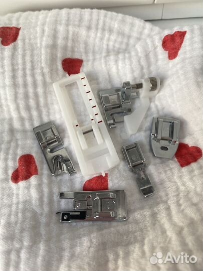 Лапки для швейной машины новые