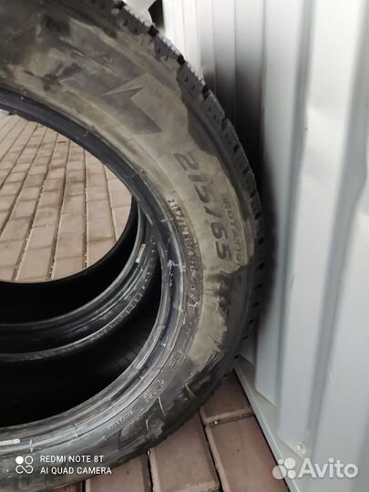 Pirelli Ice 215/65 R17