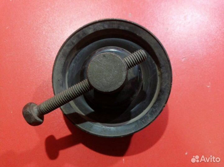 Ролик натяжной Nissan Elgrand alwe50 VG33E