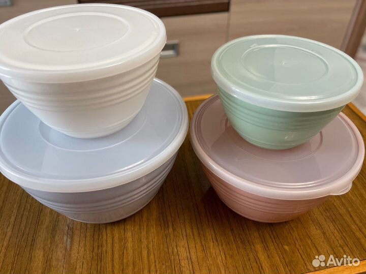 Набор салатников с крышкой