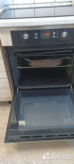 Духовой шкаф с варочной панелью