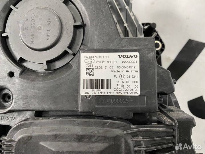 Фара левая Volvo FH4 22239221