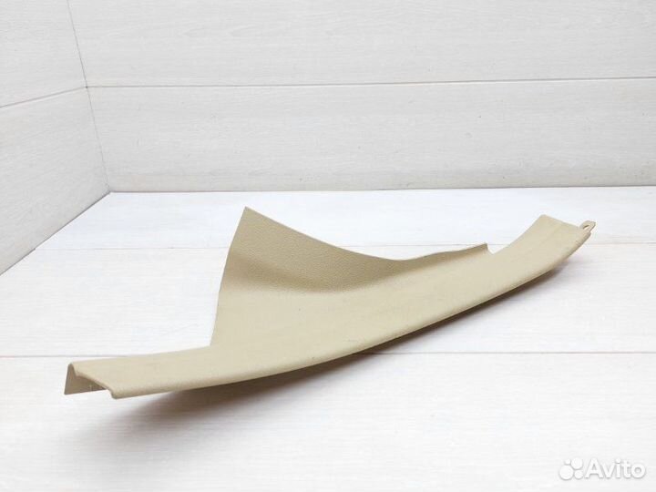 Накладка в салоне задняя левая Bmw 5 Series F10