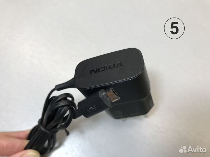Фирменные зарядки, гарнитуры к телефонам Nokia