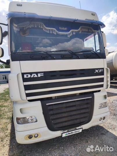 DAF FT XF 105.460 с полуприцепом, 2013