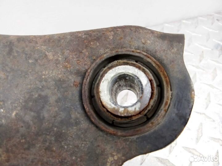 Рычаг задний правый нижний Ford Escape 3 CV615K652