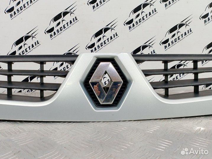 Решетка радиатора Renault Kangoo 1 рест. 1.6
