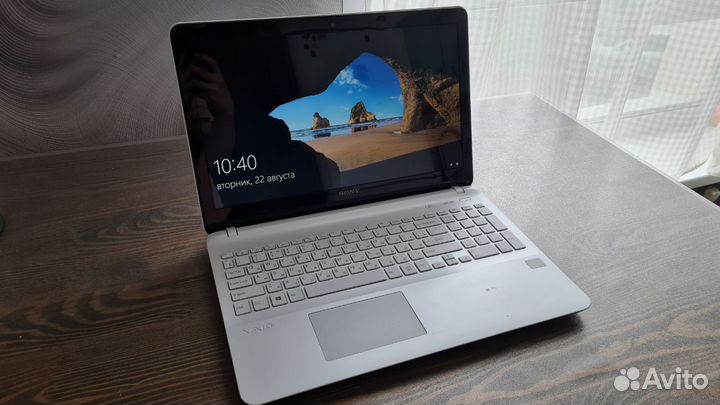 Sony vaio SVF152A29V Intel Core i5 SSD 256 gb 15.6