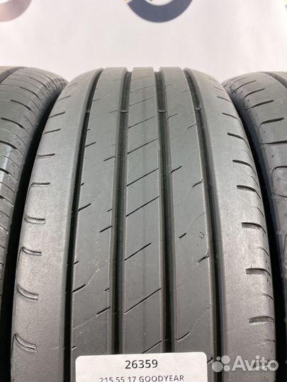 Goodyear EfficientGrip Performance 2 215/55 R17 93V