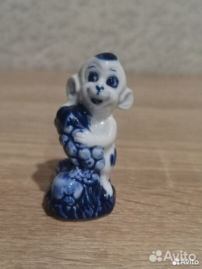Фигурки Гжель