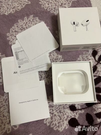 Коробка от airpods pro