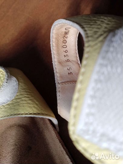 Босоножки для девочки