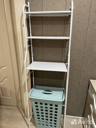 Полка для ванной и корзина для белья